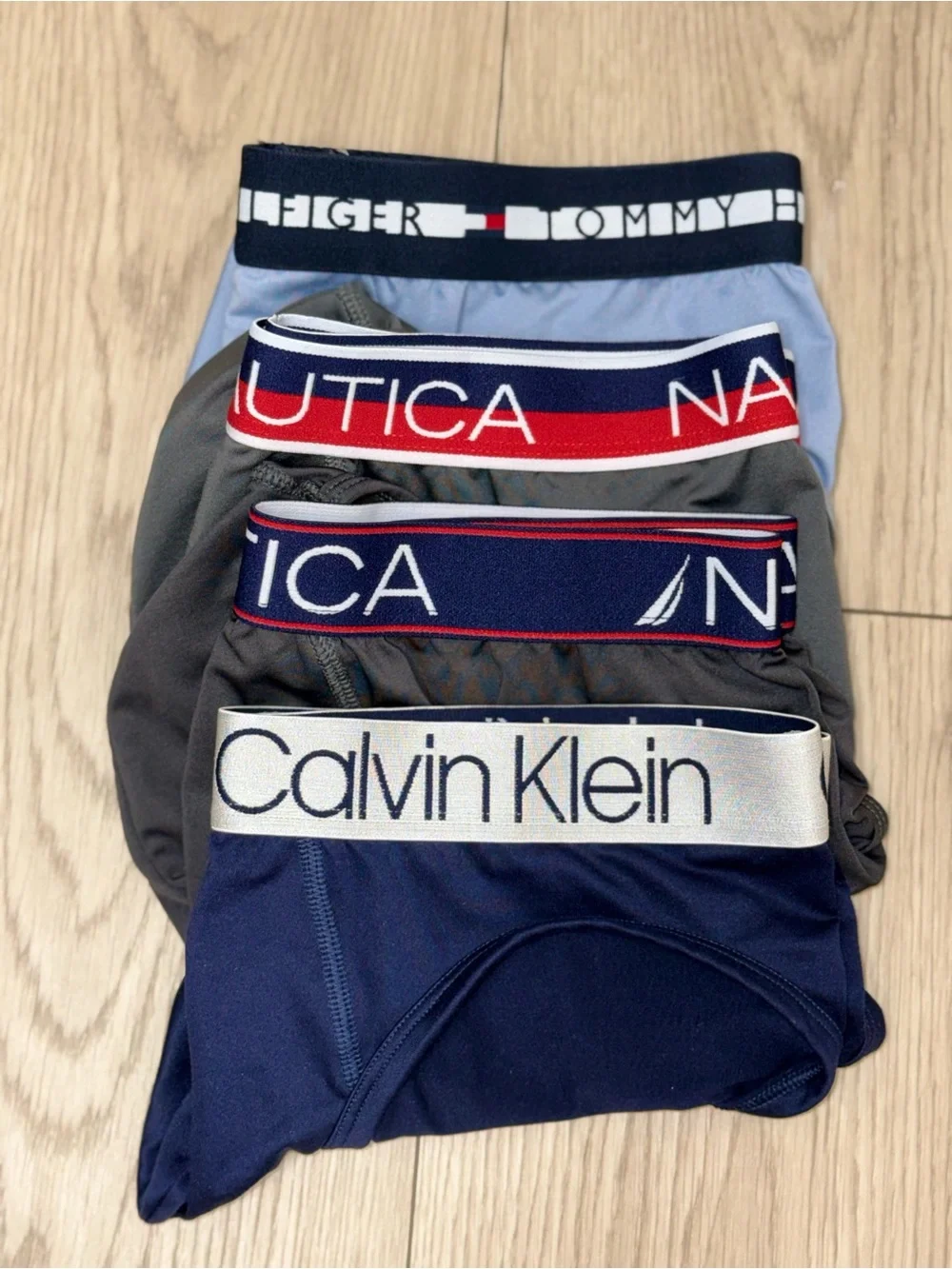 Calvin Klein Men's Medium Navy Boxer Briefs with Silver Logo Waistband Lot of 4